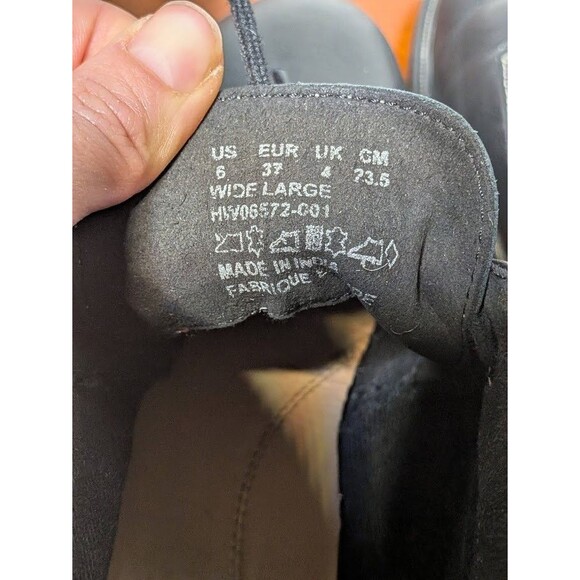 Hush Puppies Black Leather Lace Up Ankle Boots Women's 6 Wide Chukka Comfort EUC - Picture 3 of 9